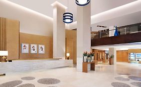 Mövenpick Hotel Jumeirah Beach